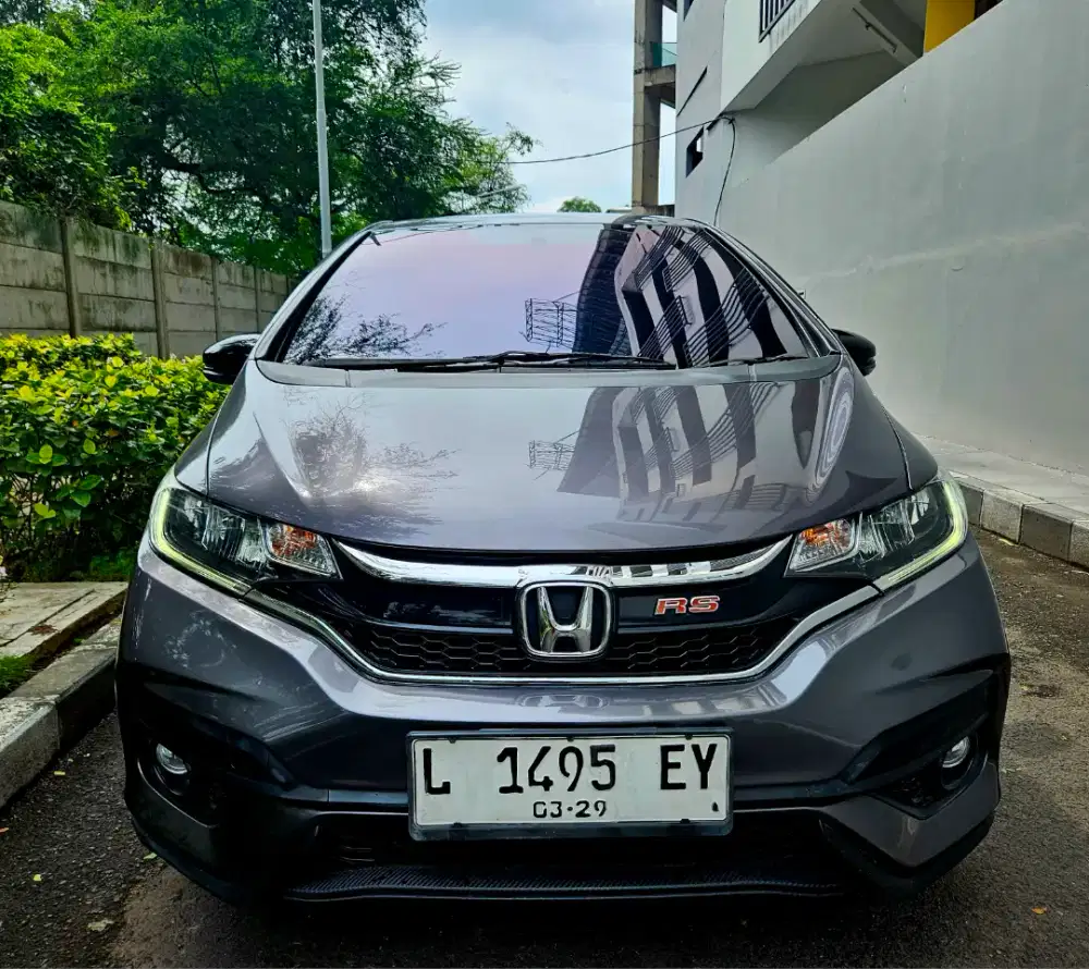 Jazz RS CVT (LOW KM)