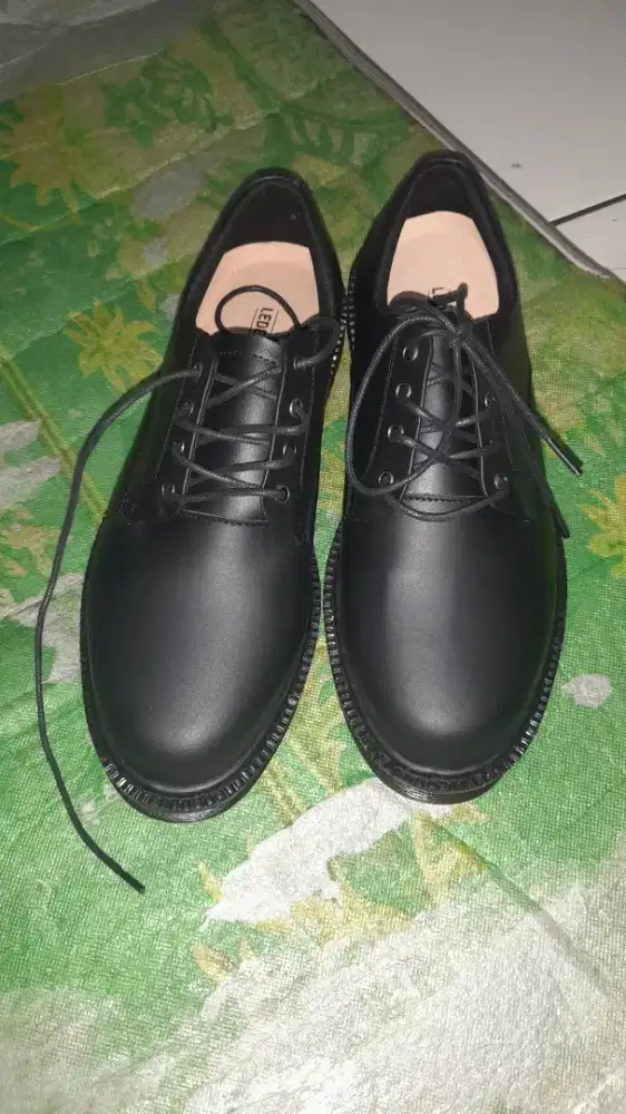 Sepatu Lederweren Leder Derby Black