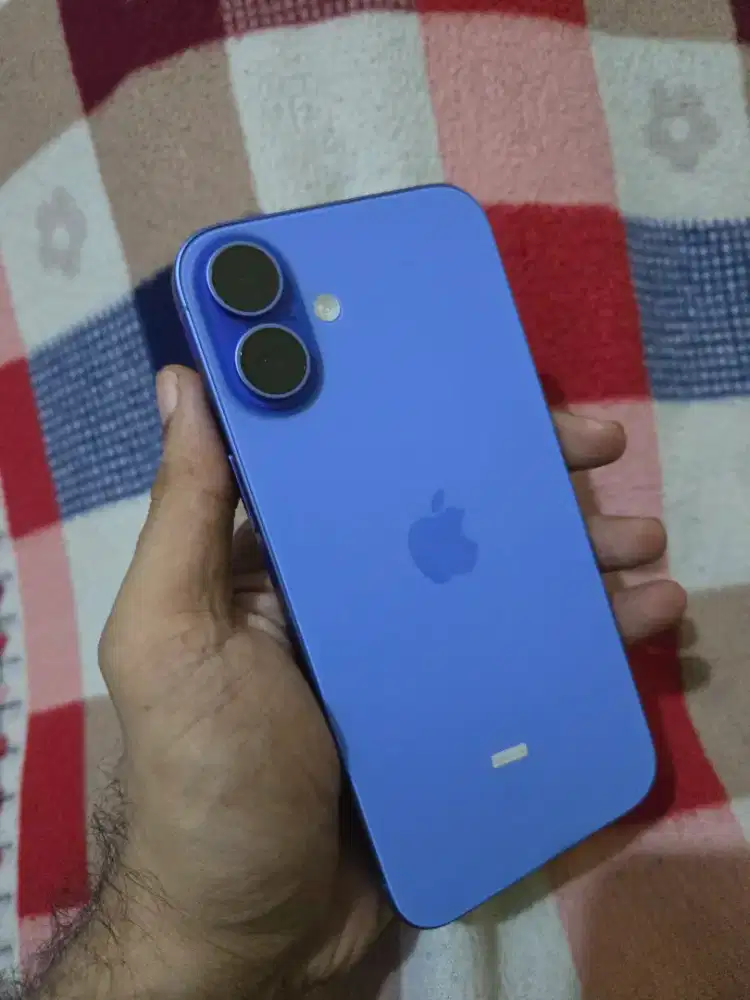 Iphone 16 plus 128 ibox garansi 2026 november todk ada minus bs tt