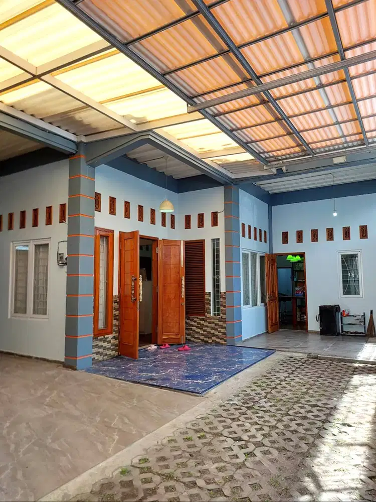 Rumah Strategis dengan Rooftop dekat Kampus UGM