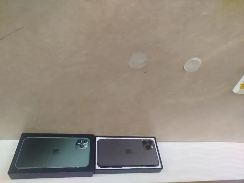 iPhone 11 pro 256gb memuji baru