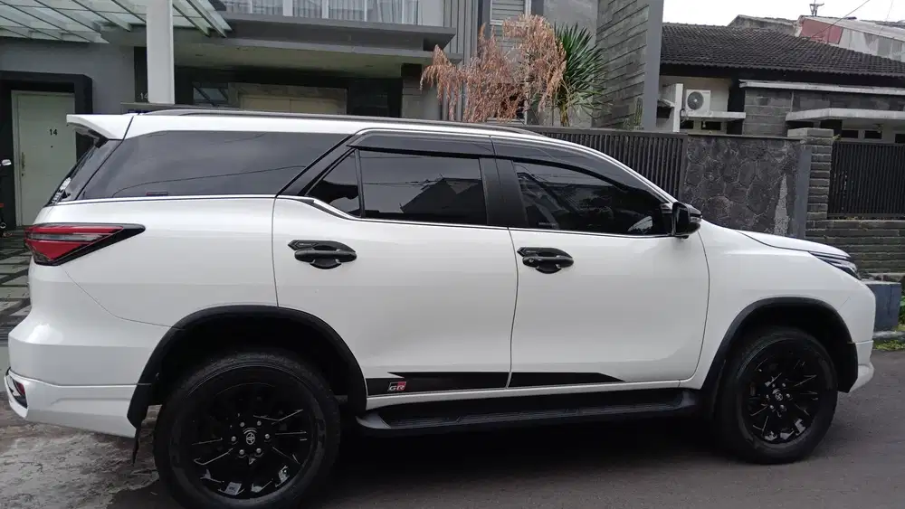 Toyota Fortuner 2024 Diesel