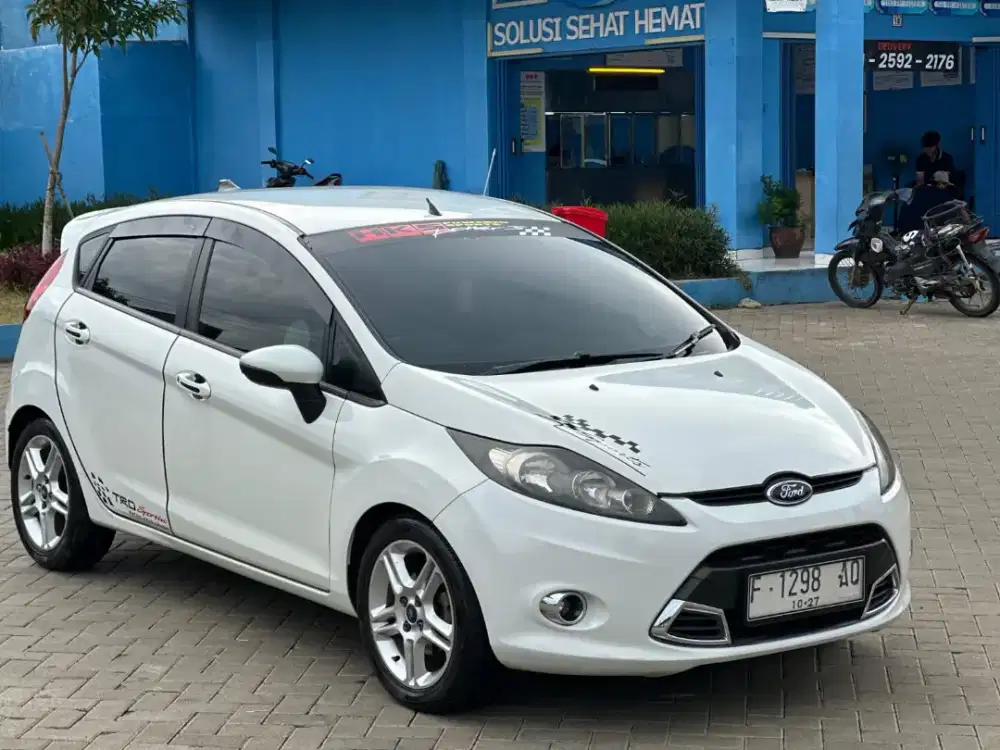 Ford Fiesta S 2011