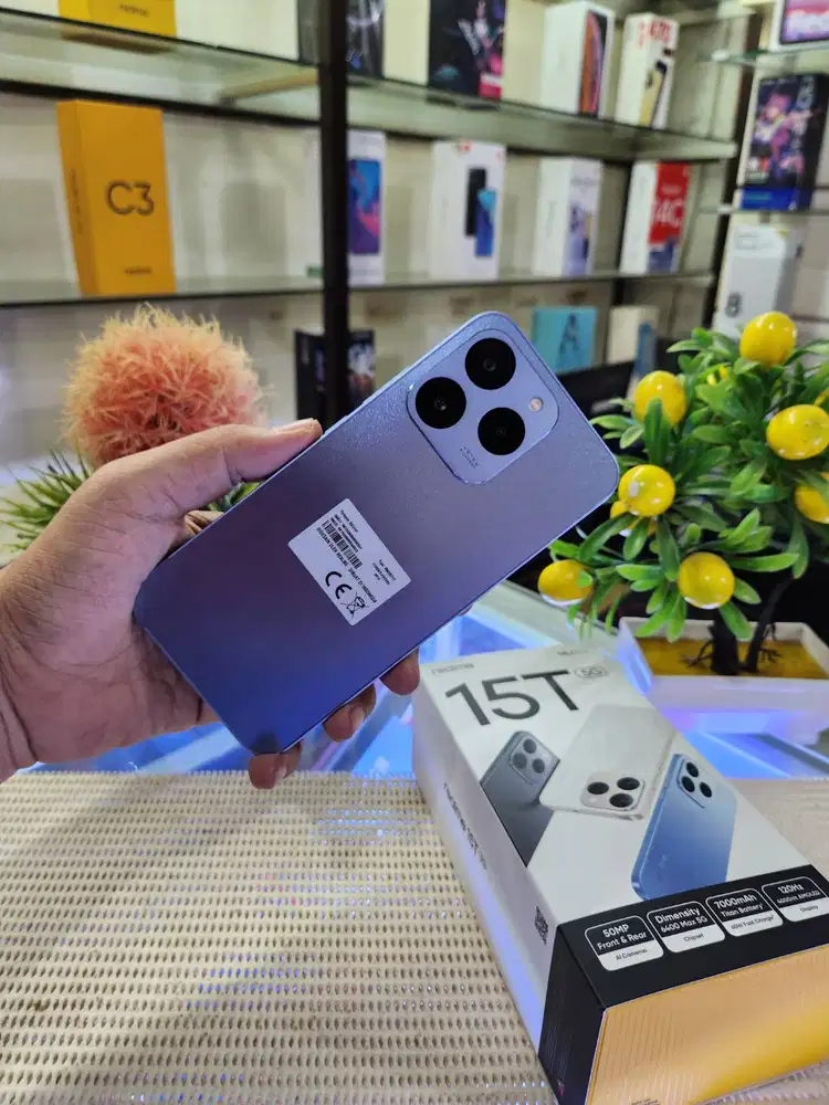 Realme 15T 5G Ram 8+8Gb/ 256Gb Pemakaian 2 Minggu Like New Bergaransi