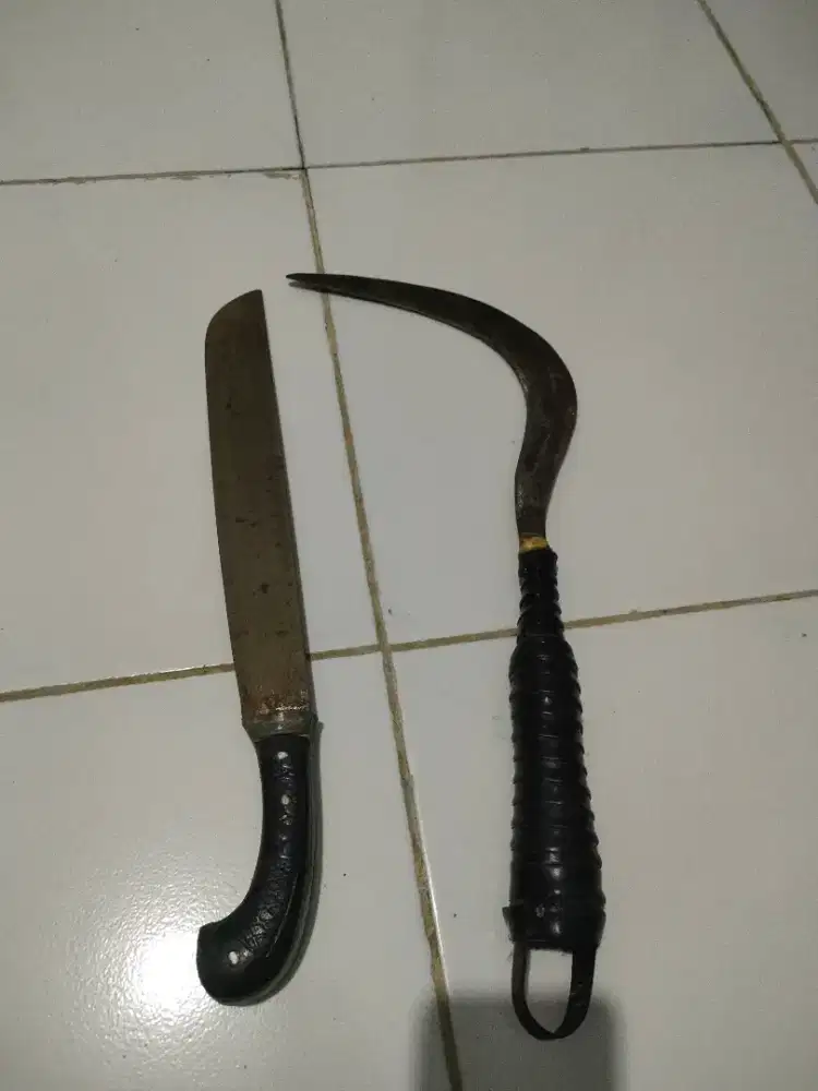 golok plus cerulit