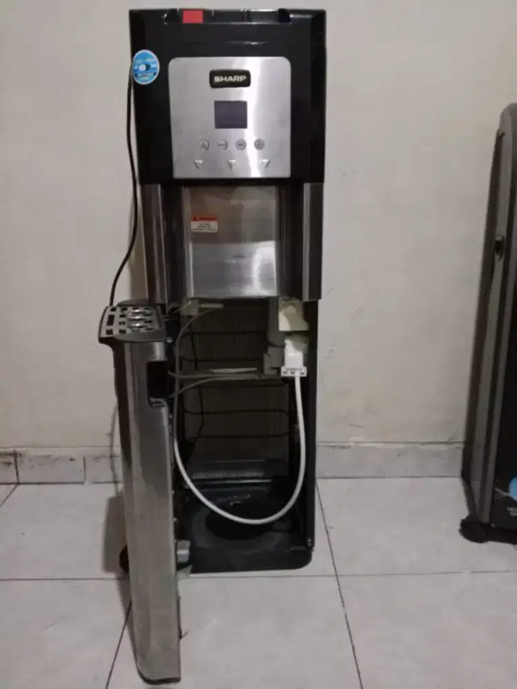 dispenser galon bawah merk sharp