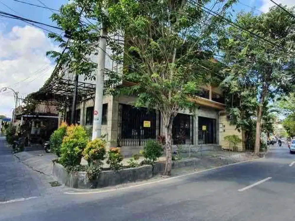 Disewakan cafe lengkap dengan furnished lokasi Banjar Anyar