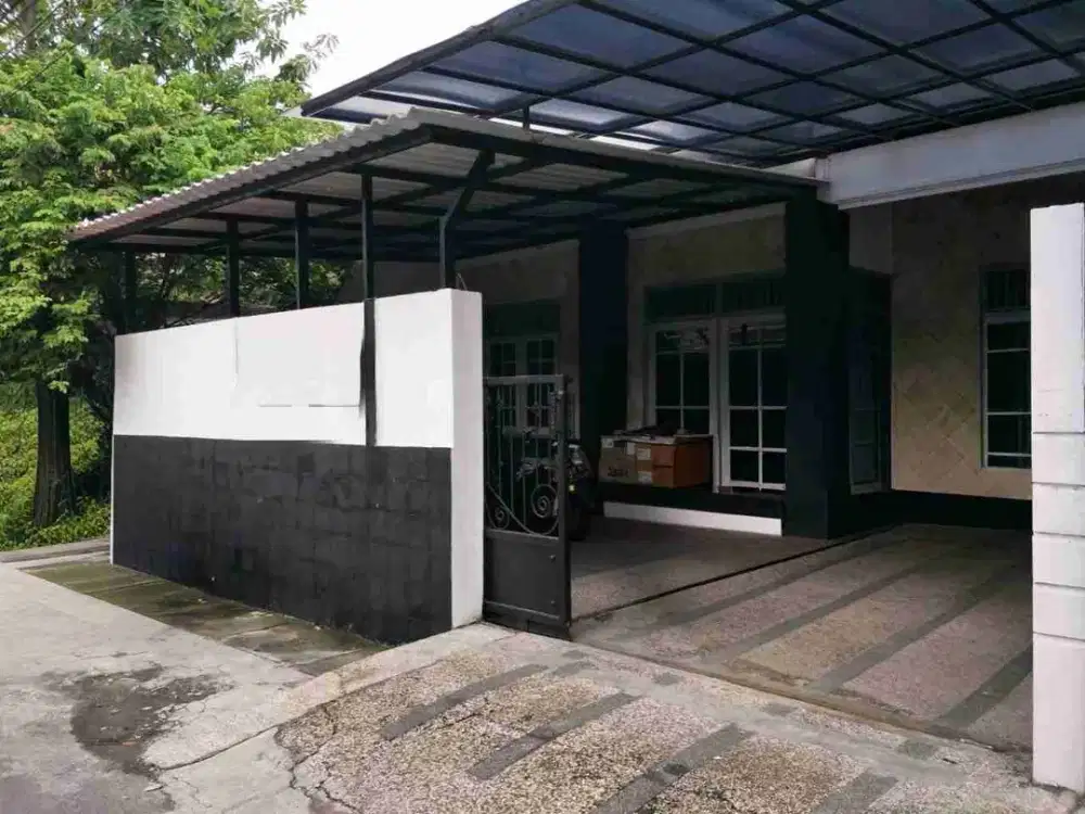 Perlu Renov‼️Dijual Rumah Nginden Intan Timur