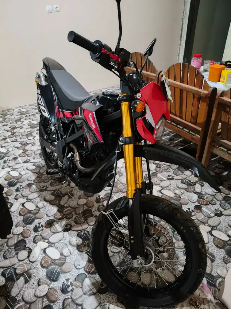 Kawasaki dtraker THN 2022 istimewa