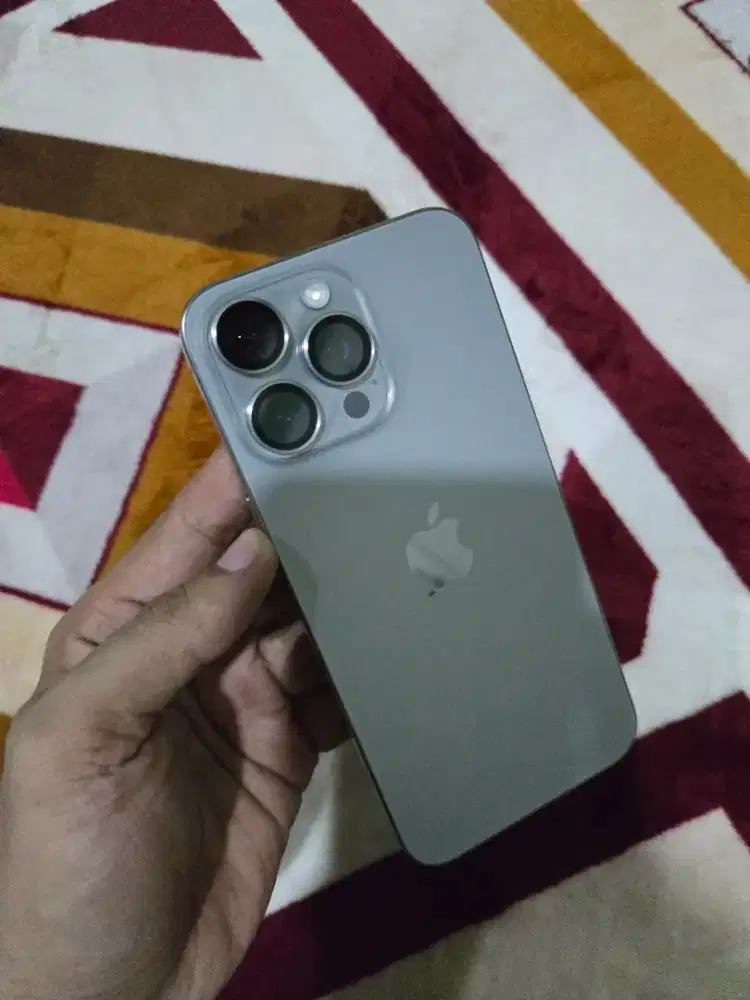 Iphone 15 promax 256 inter bebas reset siap reset lengkap bs tt