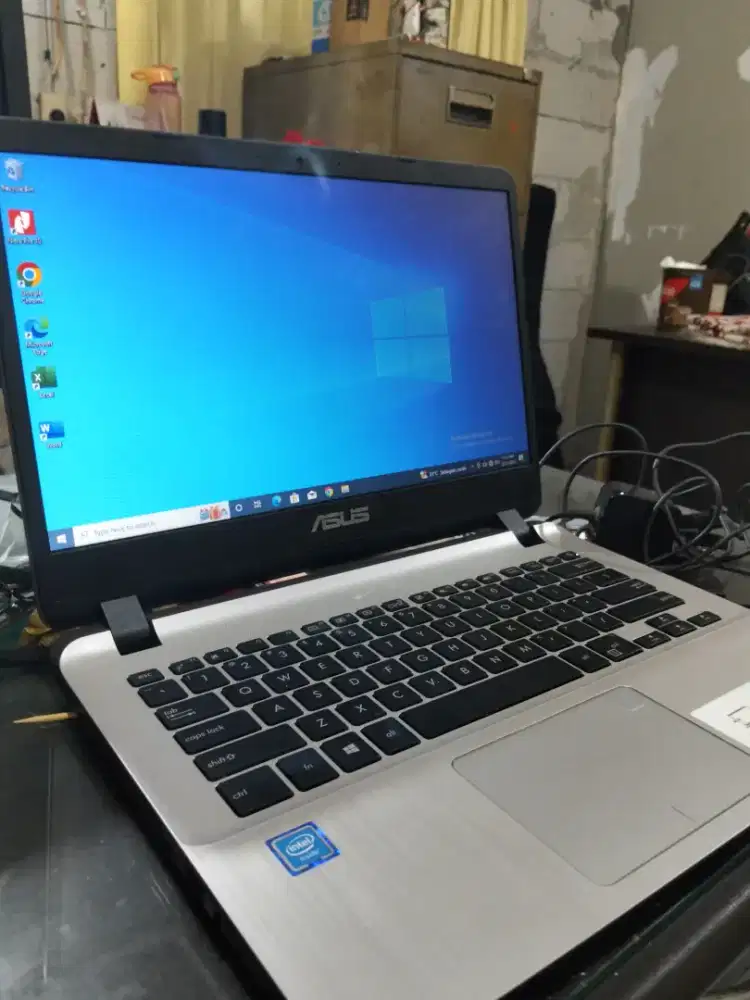 Jual laptop asus