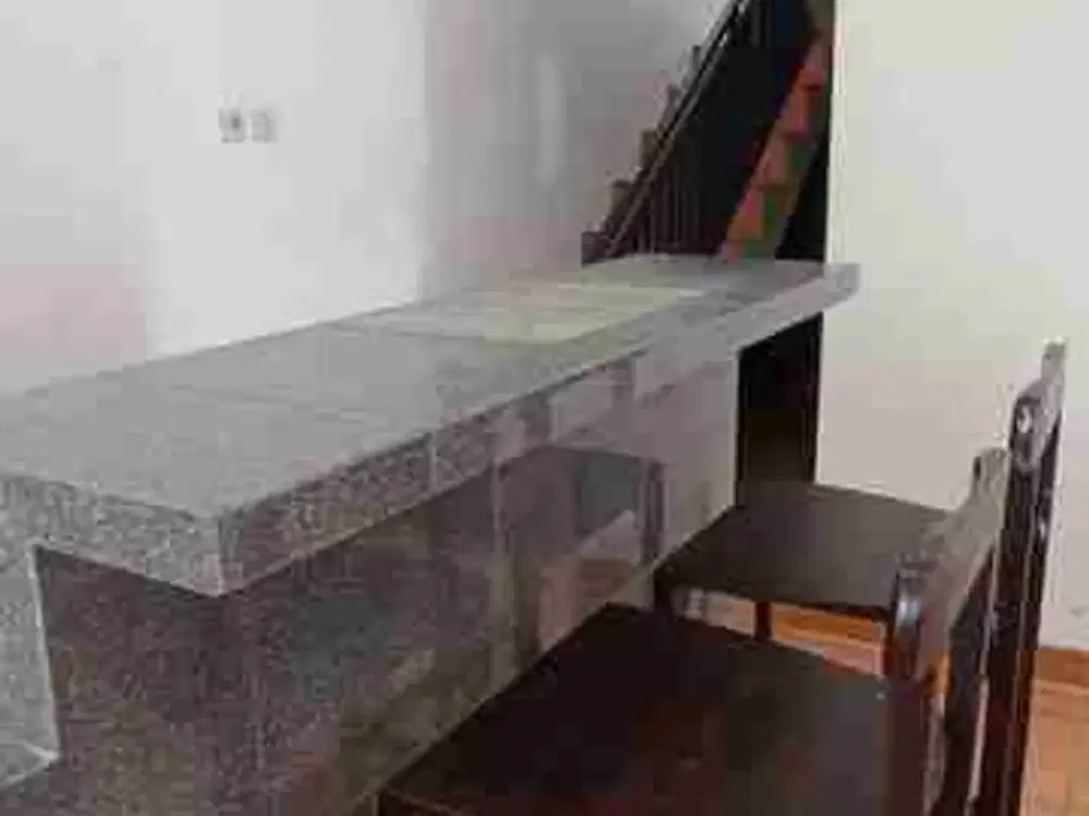 Dijual Rumah 2 Lantai dalam di Perum Bangunjiwo Sejahtera - Bantul