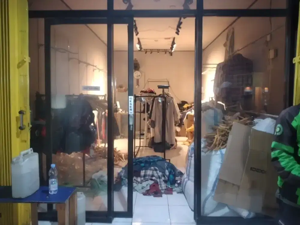 Pintu geser masih bagus