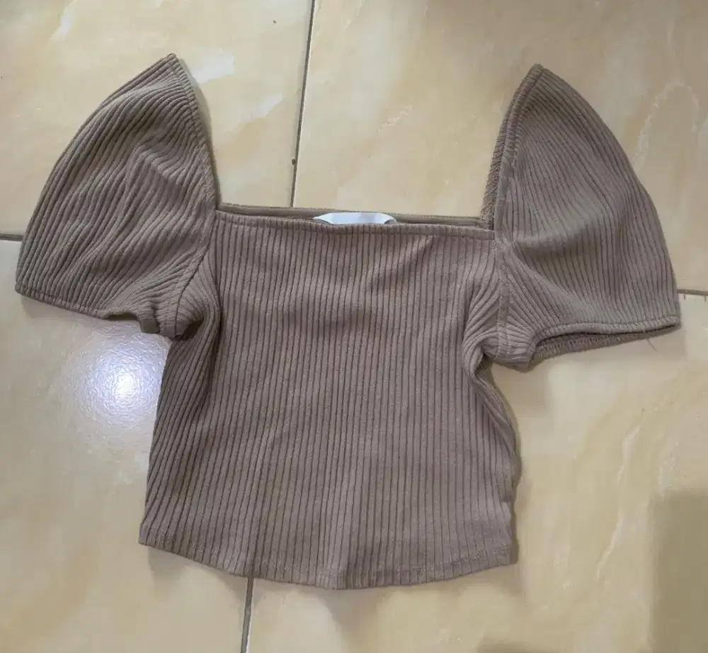 Baju rajut crop H&M
