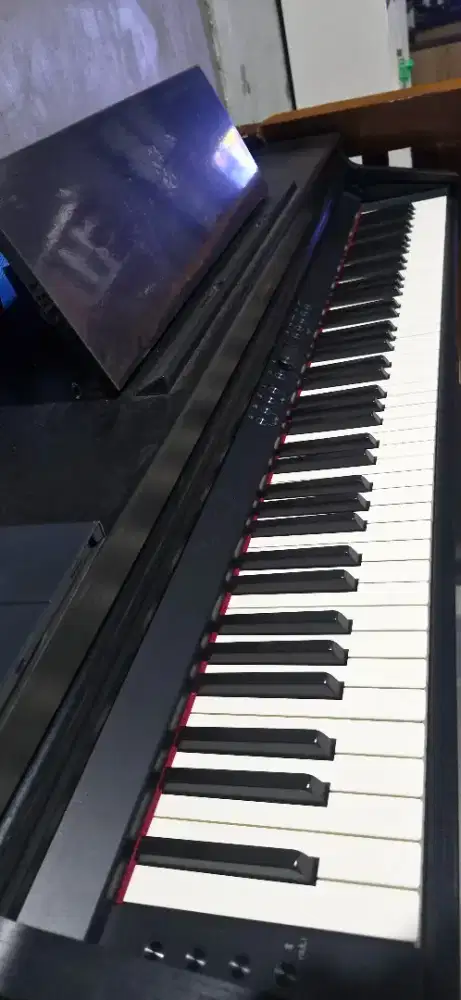 Roland Digital Piano RP701