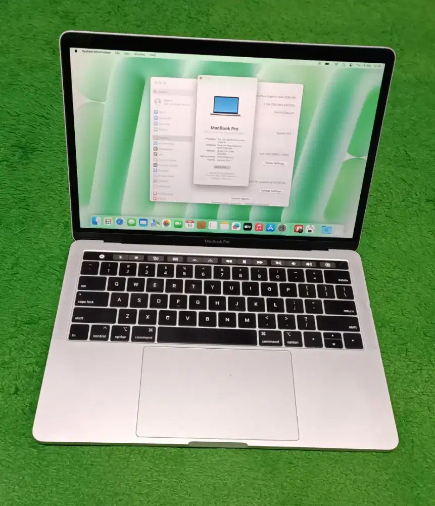 Apple Macbook Pro 2019 Intel i5 8/256 Silver Touchbar Murah