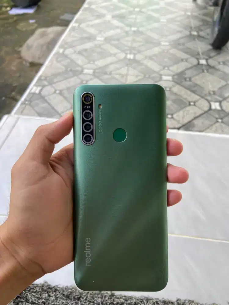 REALME 5i 4/64 MULUS