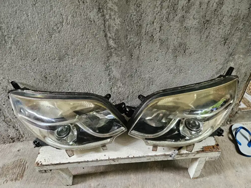 Headlamp rush/terios tahun 2017