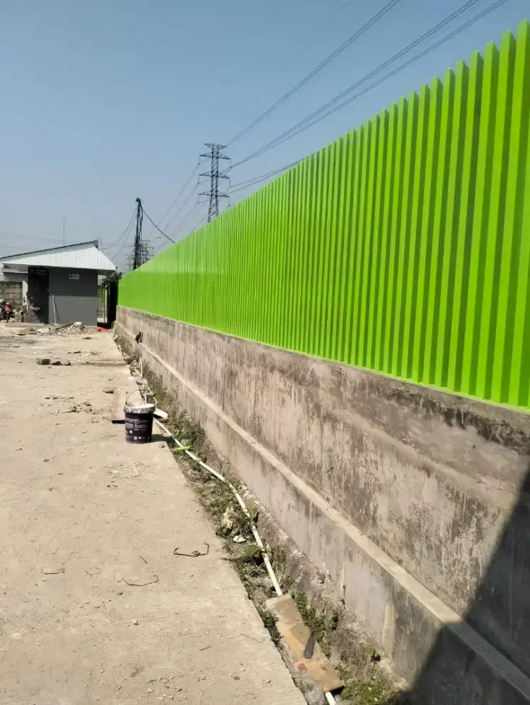 Sepesalis pemasangan pagar