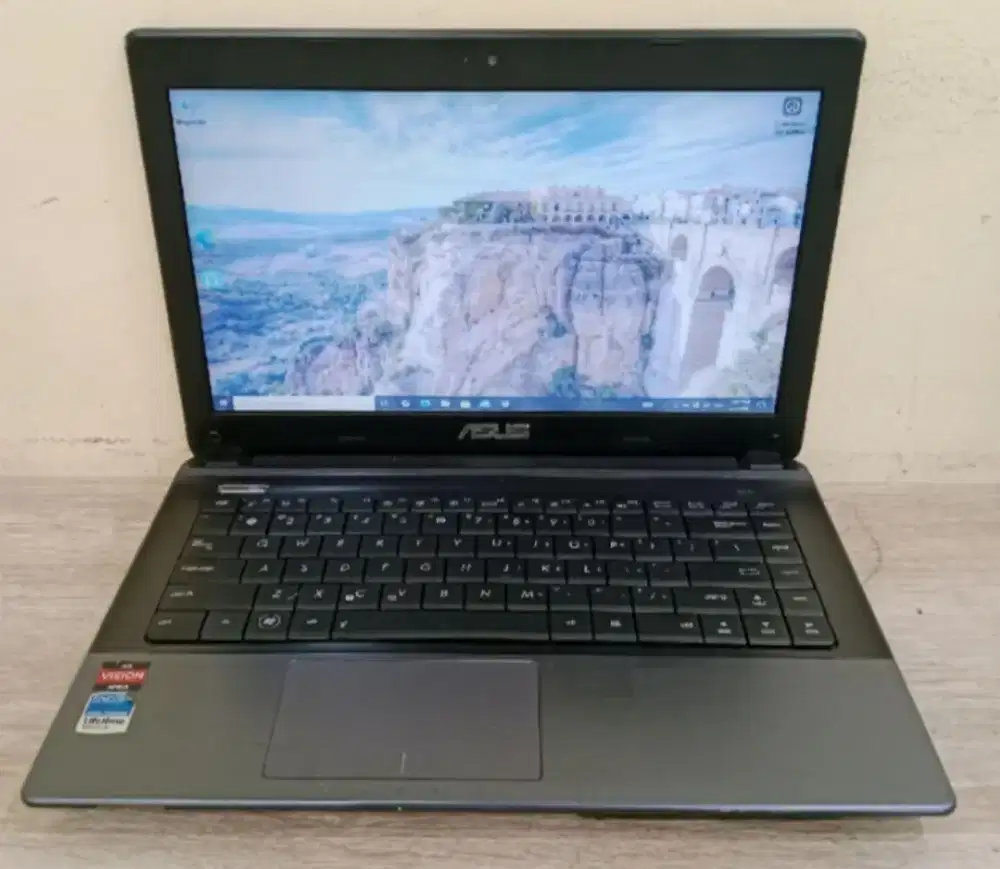 Asus K45 AMD A8 ram 8gb