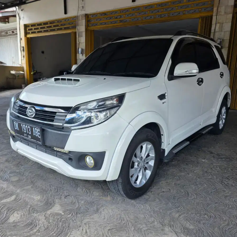 Terios 2016 R Manual Asli Bali