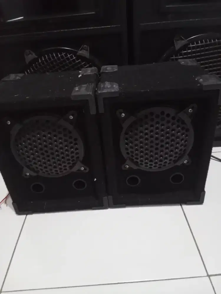 Sepasang box + Speaker 6 inch