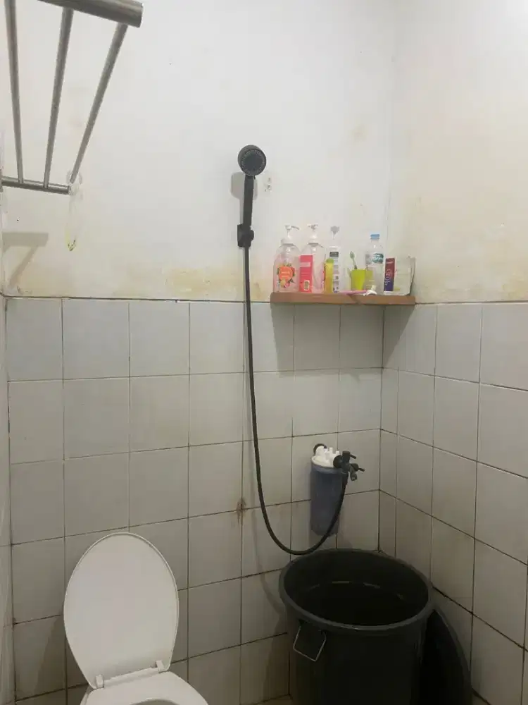 KAMAR MANDI KRAN SHOWER