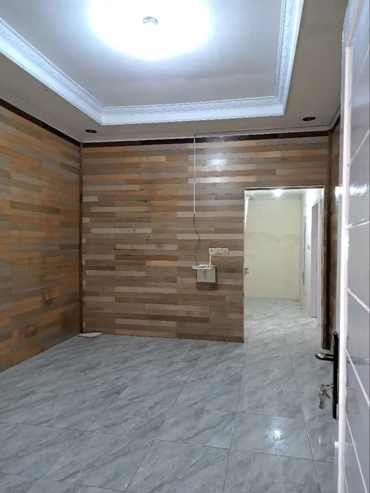 *Dijual Murah Nego Sampai Jadi* Rumah 1,5 lantai di Pondok Ungu Permai