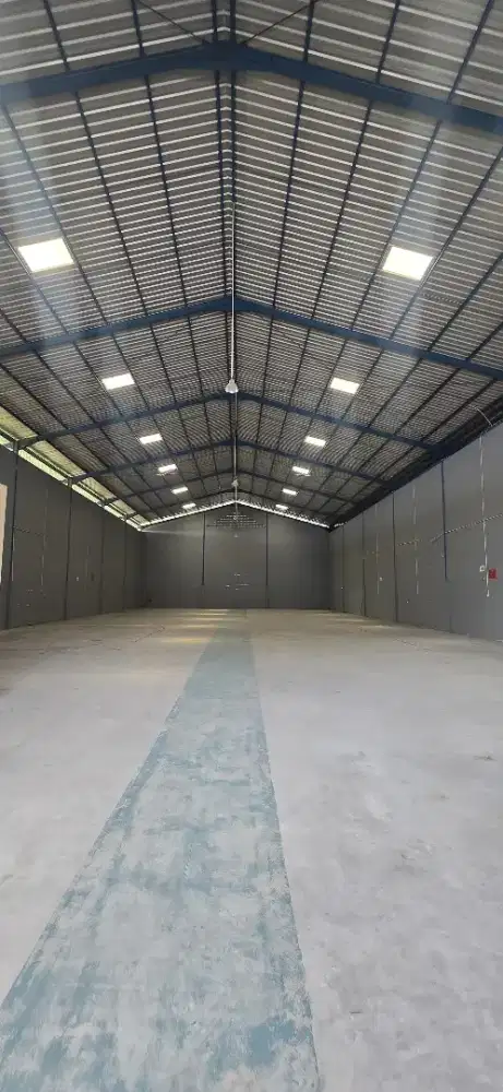 DI SEWAKAN GUDANG BARU DI SEMARANG TIMUR