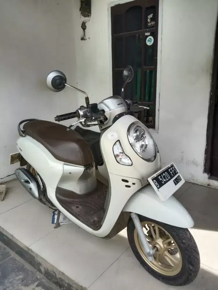 SCOOPY DONAT 2021 PRESTIGE KEYLES