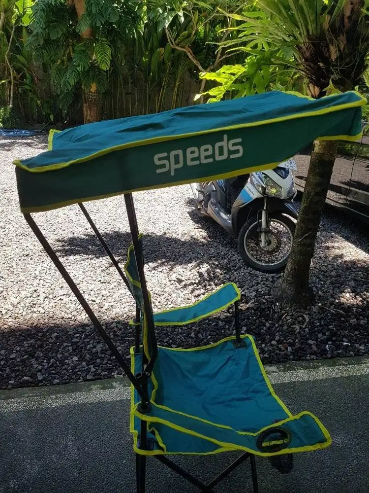 Speeds Kursi Lipat Outdoor Dengan Kanopi