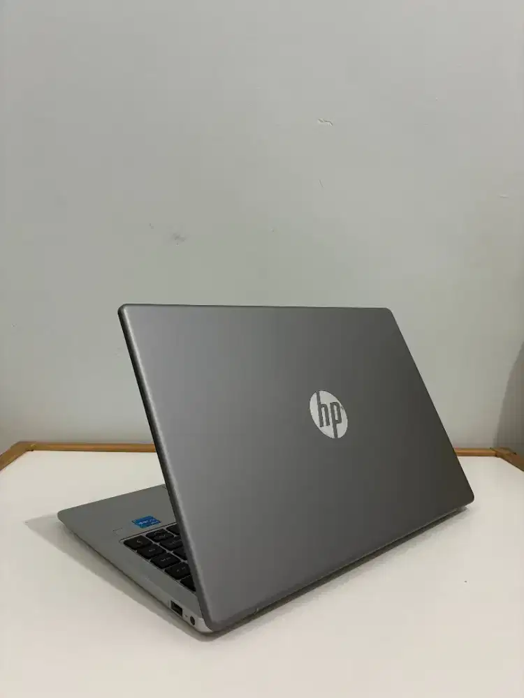 Laptop HP 240 G10 Intel Core i5 1335U Ram 8GB 16GB SSD 512GB Garansi