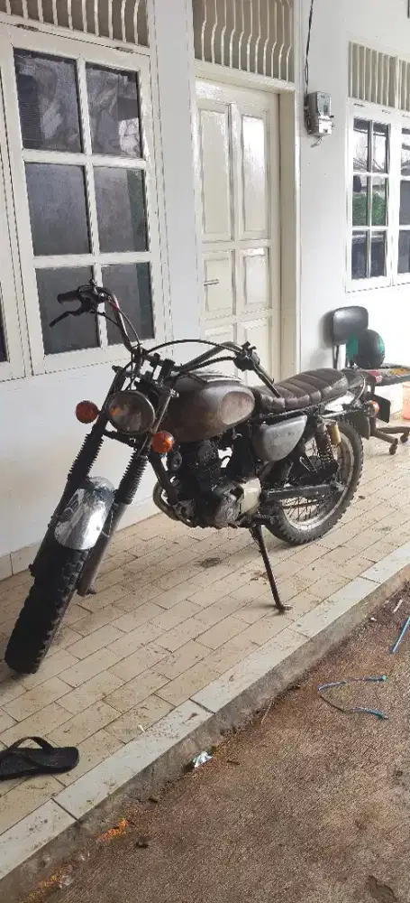 Motor Custom British style