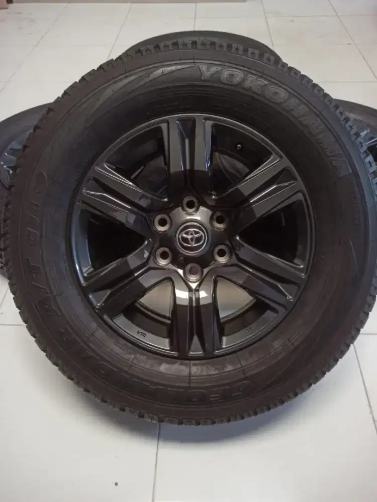 Velg OEM New Hilux V DC R17 Plus Ban