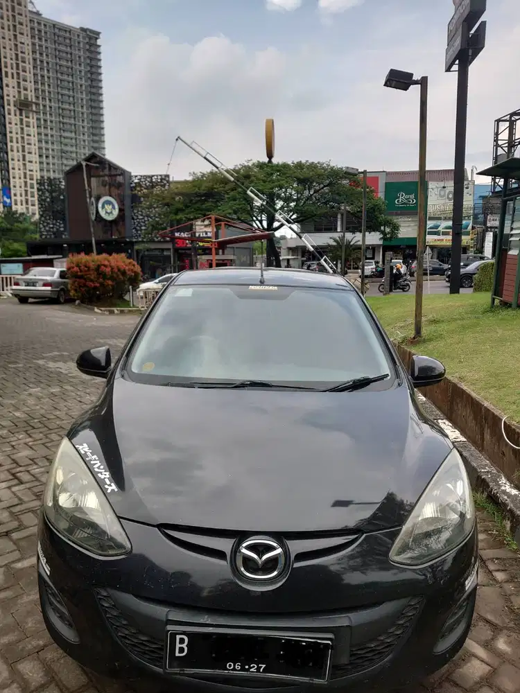 Mazda 2 V AT (2012) 80rban Km (NEGO)