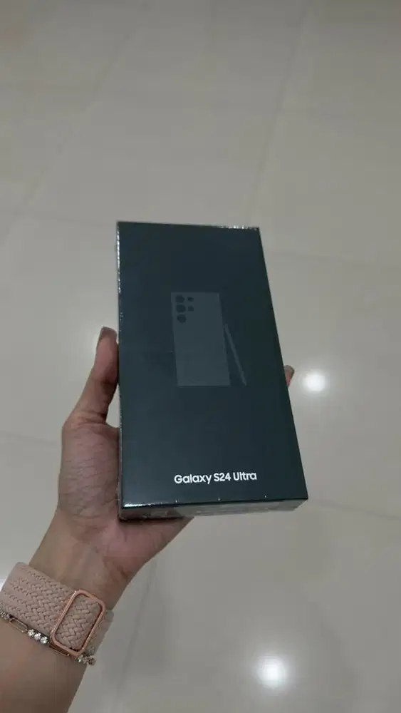 (New) Samsung S24 Ultra 12/256GB