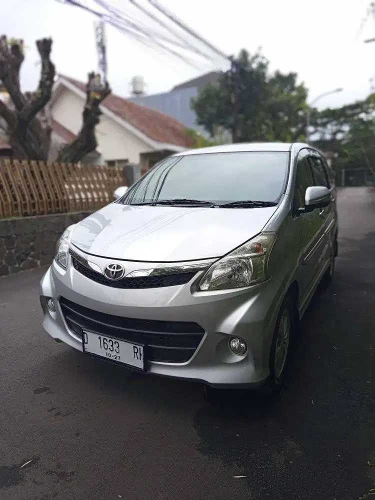 Toyota veloz 1.5 manual 2012