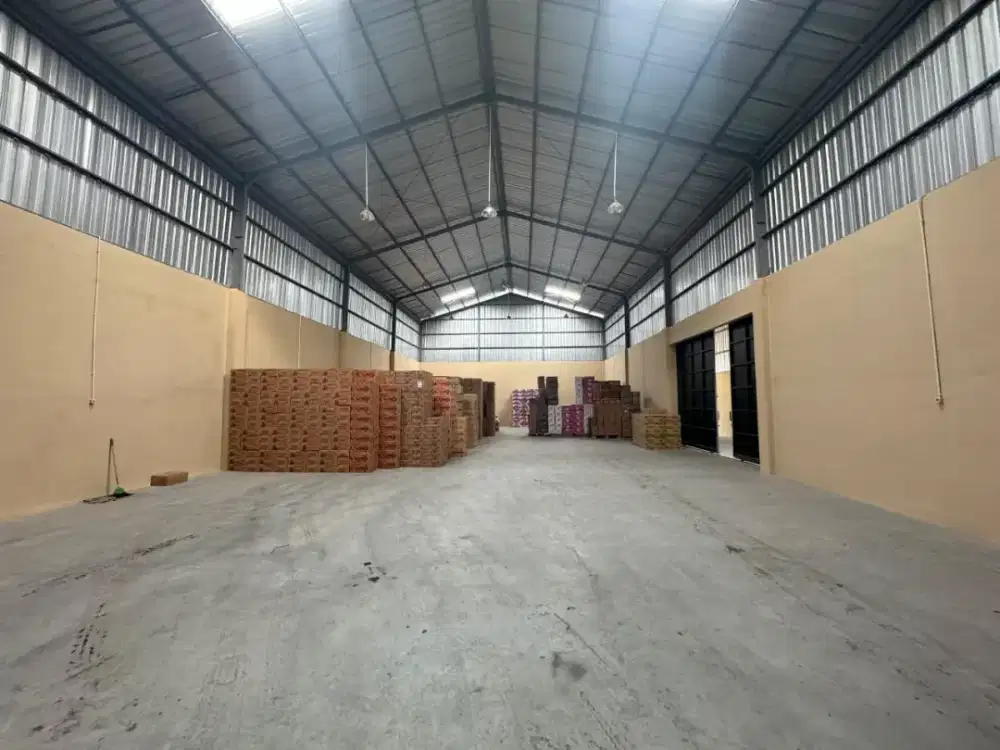 DI SEWAKAN GUDANG BARU DI SEMARANG TIMUR