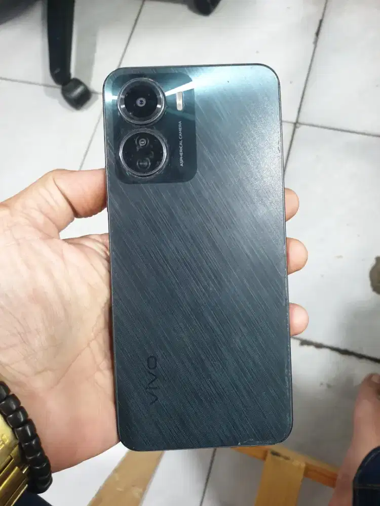 Vivo y19 ram 4+4/128 orian batangan mulus siap pakai