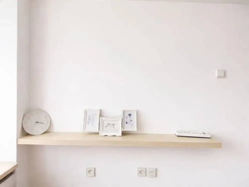 Disewakan Bulanan Murah Apartemen Collins Boulevard Studio Semi Furnish