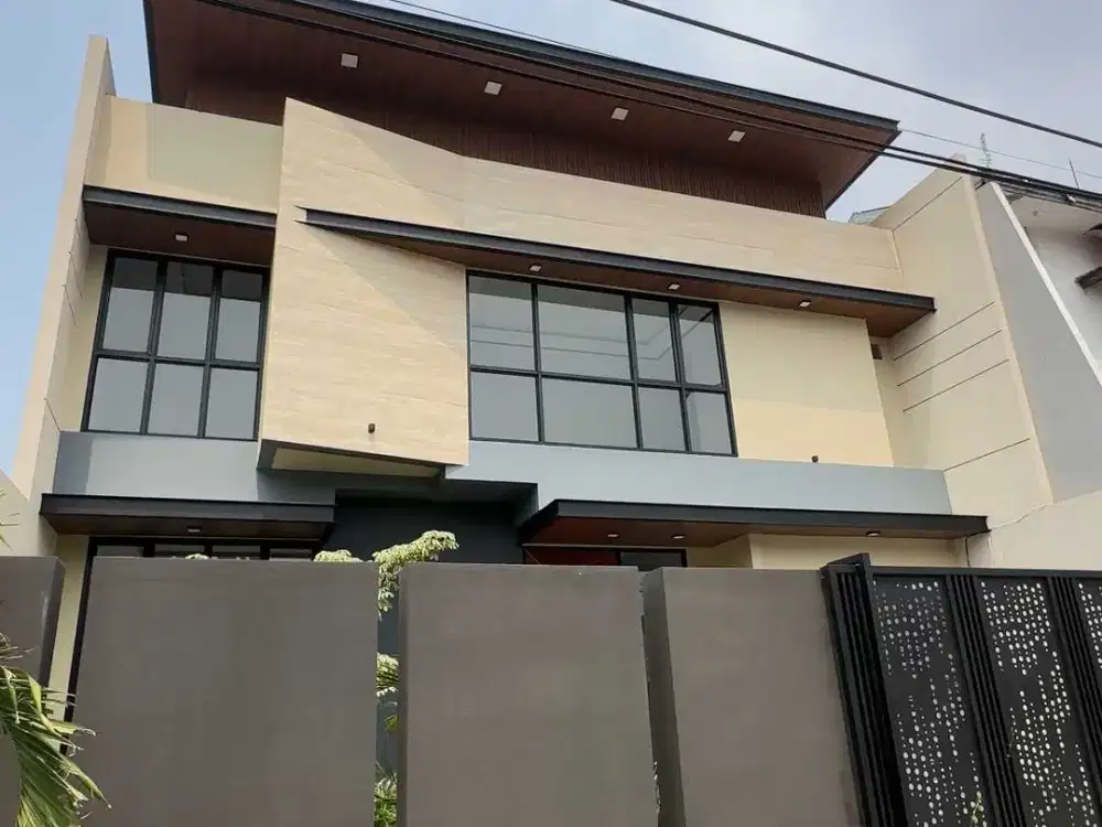 Rumah baru Tengah Kota Kertajaya Indah Timur, dekat GM, MERR, ITS