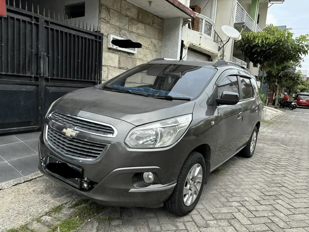 Chevrolet Spin 2013 Bensin