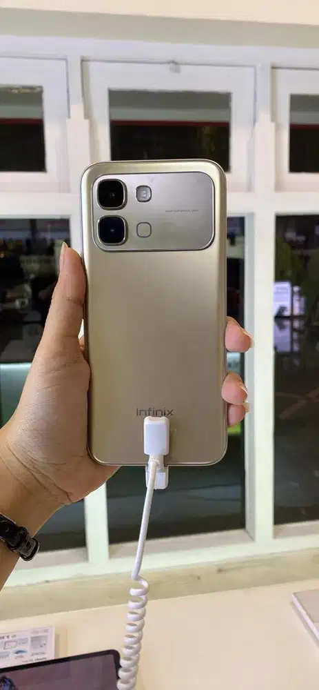 DI JUAL CEPAT INFINIX NOTE EDGE 5G+