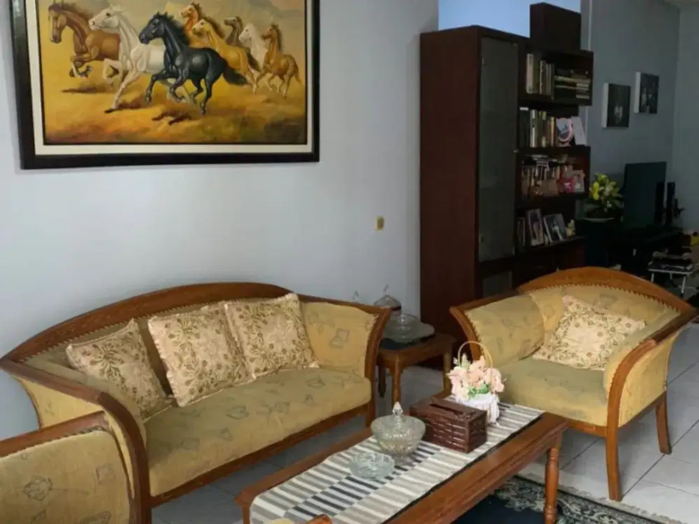 Murah Rumah Strategis di Saturnus Utara Margahayu Raya