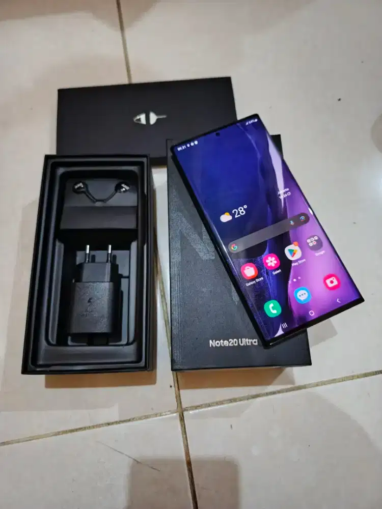 Samsung Note 20 Ultra 8/256 Sein fullset mluss like new josss