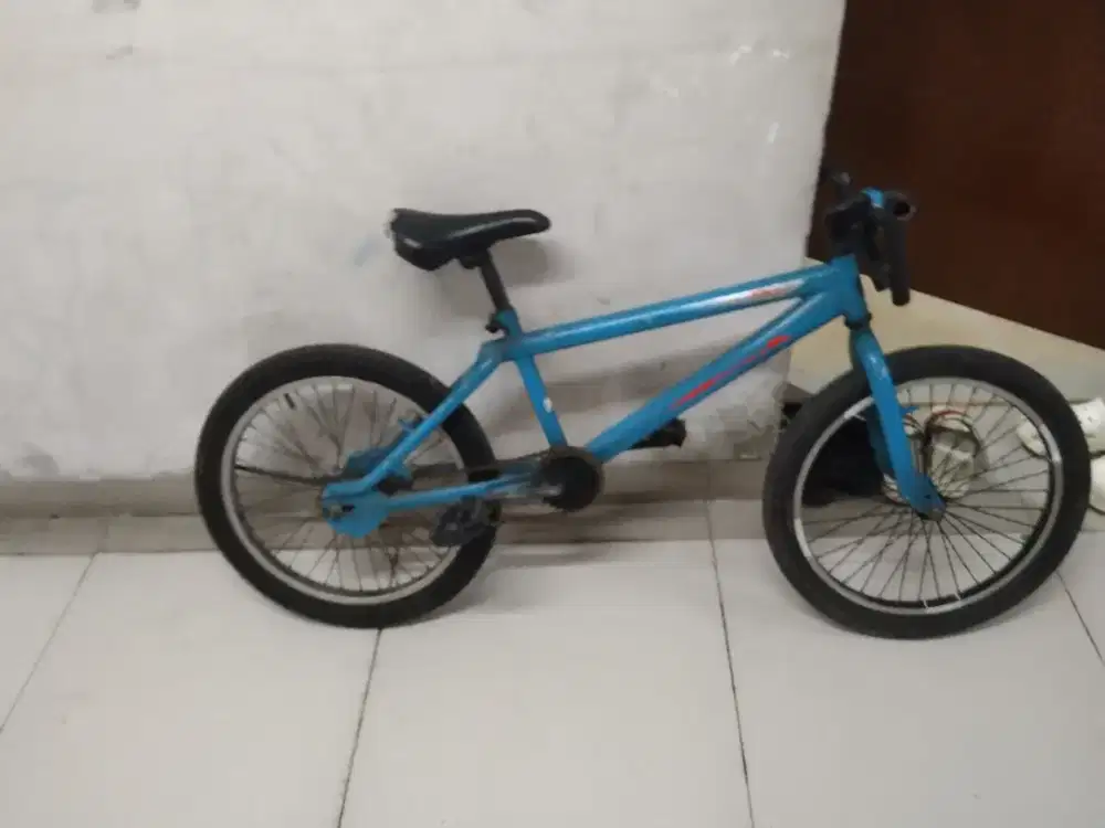 Sepeda BMX sepeda masih bagus net lecet pemakaian aja