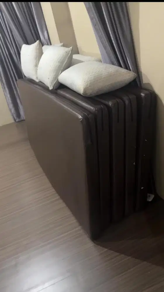 Dijual properti bekas family massage