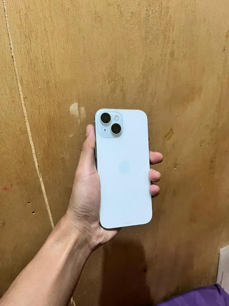 iPhone 15 (RESMI IBOX)