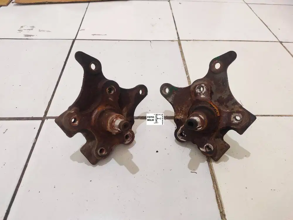 Hub Knuckle Dudukan Bearing Laher Belakang Civic Genio Estilo Ferio