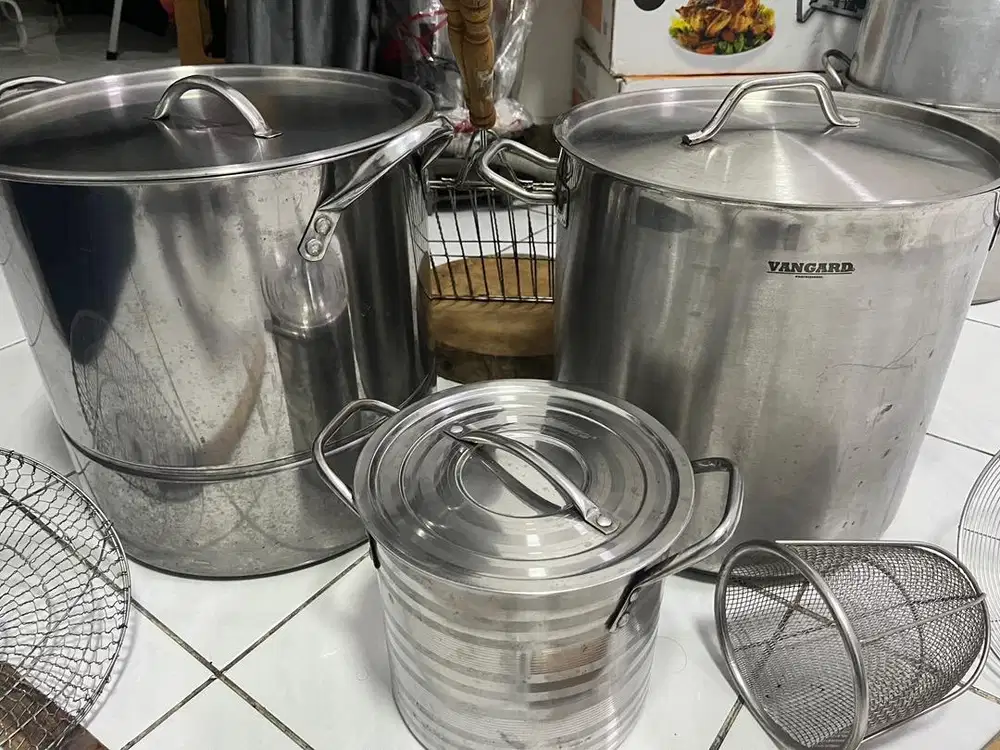 Peralatan catering cafe panci